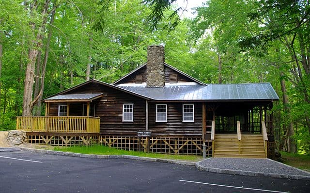  The clubhouse of the Appalachian Club at Elkmont, Tennessee, USA, in the Great Smoky Mountains National Park. This clubhouse was designed by Albert Baumann, Jr., of the firm Baumann and Baumann, and built in 1934.